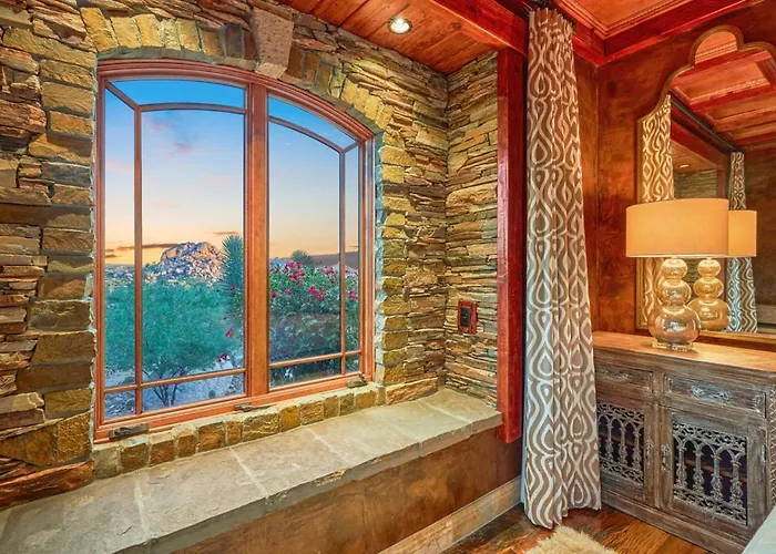 Castle On Black Mountain Breathtaking Panoramic Views And Outdoor Entertainment Cave Creek