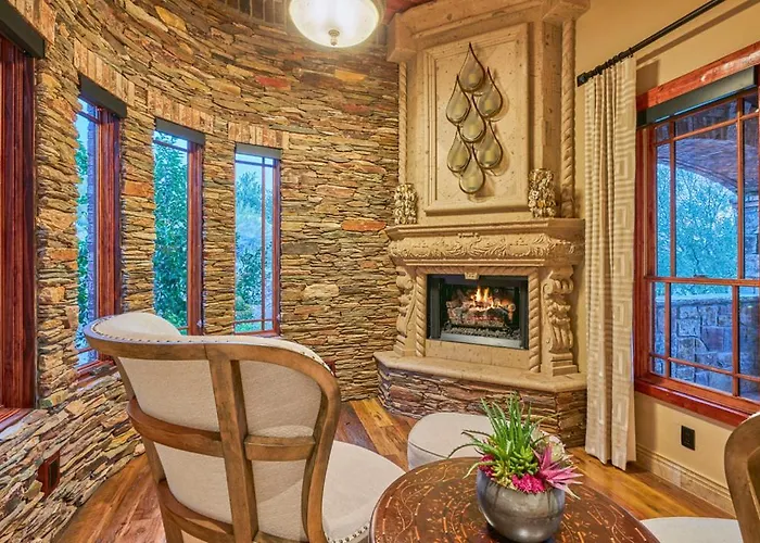 Castle On Black Mountain Breathtaking Panoramic Views And Outdoor Entertainment