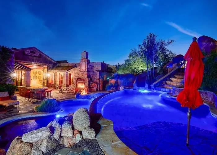 Castle On Black Mountain Breathtaking Panoramic Views And Outdoor Entertainment * Cave Creek