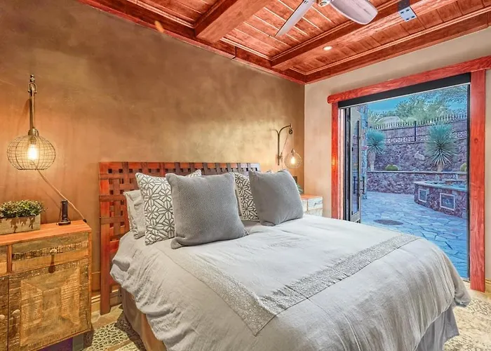 Castle On Black Mountain Breathtaking Panoramic Views And Outdoor Entertainment *