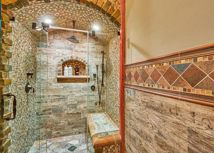 Castle On Black Mountain Breathtaking Panoramic Views And Outdoor Entertainment *