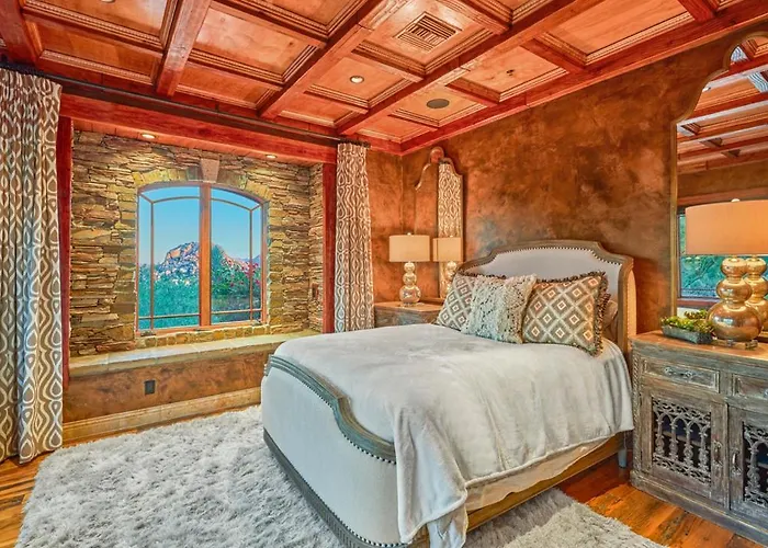 Castle On Black Mountain Breathtaking Panoramic Views And Outdoor Entertainment *